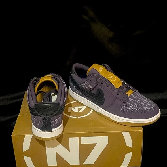 Nike Dunk Low N7